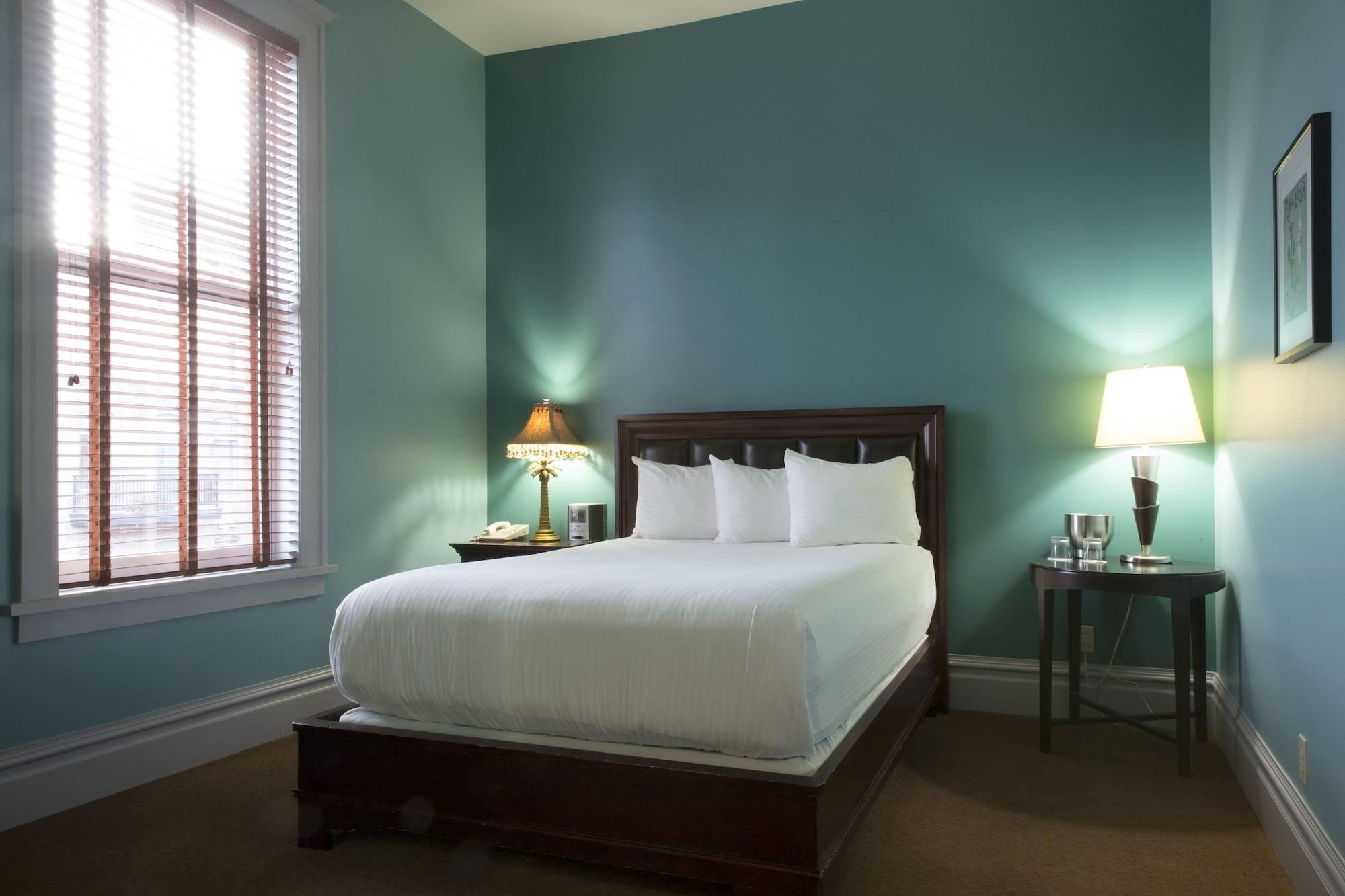 Montvale (adults Only) 3*