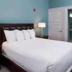 Montvale Hotel (Adults Only)